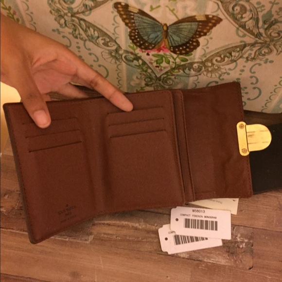 SOLD - Picture 5 of 8